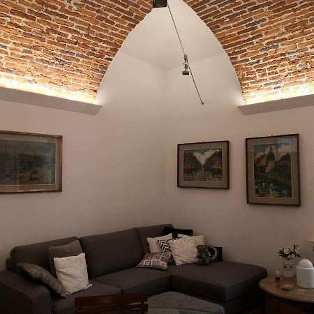 Ferienwohnung Casa Del Conte Massimiliano Roero Cuneo Exterior foto