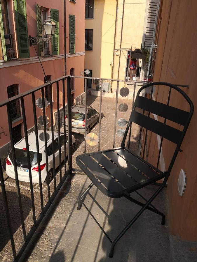 Ferienwohnung Casa Del Conte Massimiliano Roero Cuneo Exterior foto